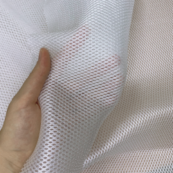 Сетка 3D трехслойная Air mesh 160 гр/м2, цвет Белый (на отрез)  в Старом Осколе
